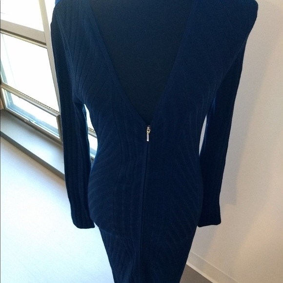 Beautiful plunging sweater dress😍 - Picture 3 of 5